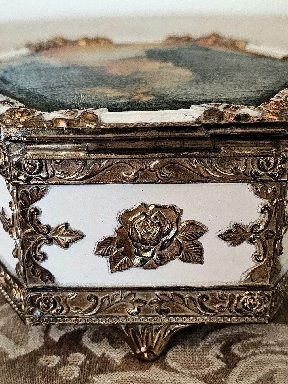 San Francisco Music Box Company elegant hexagon
